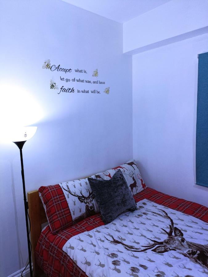 Homestay Bedspace Бирмингем Экстерьер фото