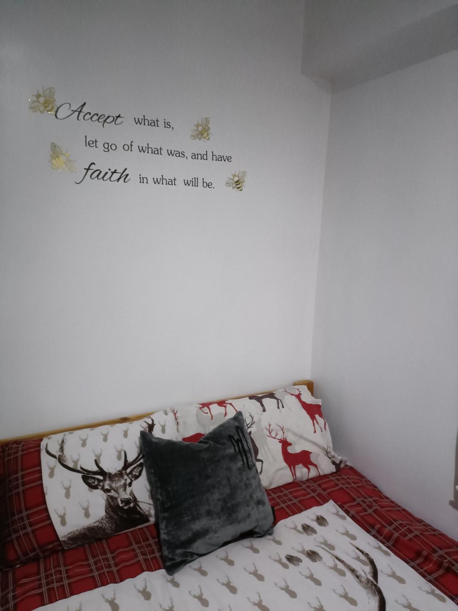 Homestay Bedspace Бирмингем Экстерьер фото